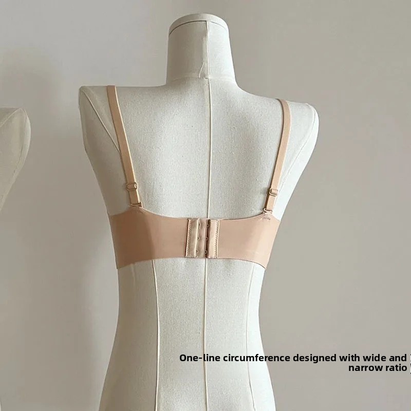 Miękki biustonosz z wzorem lit – Wirefree Bra Comfort recenzja i cena