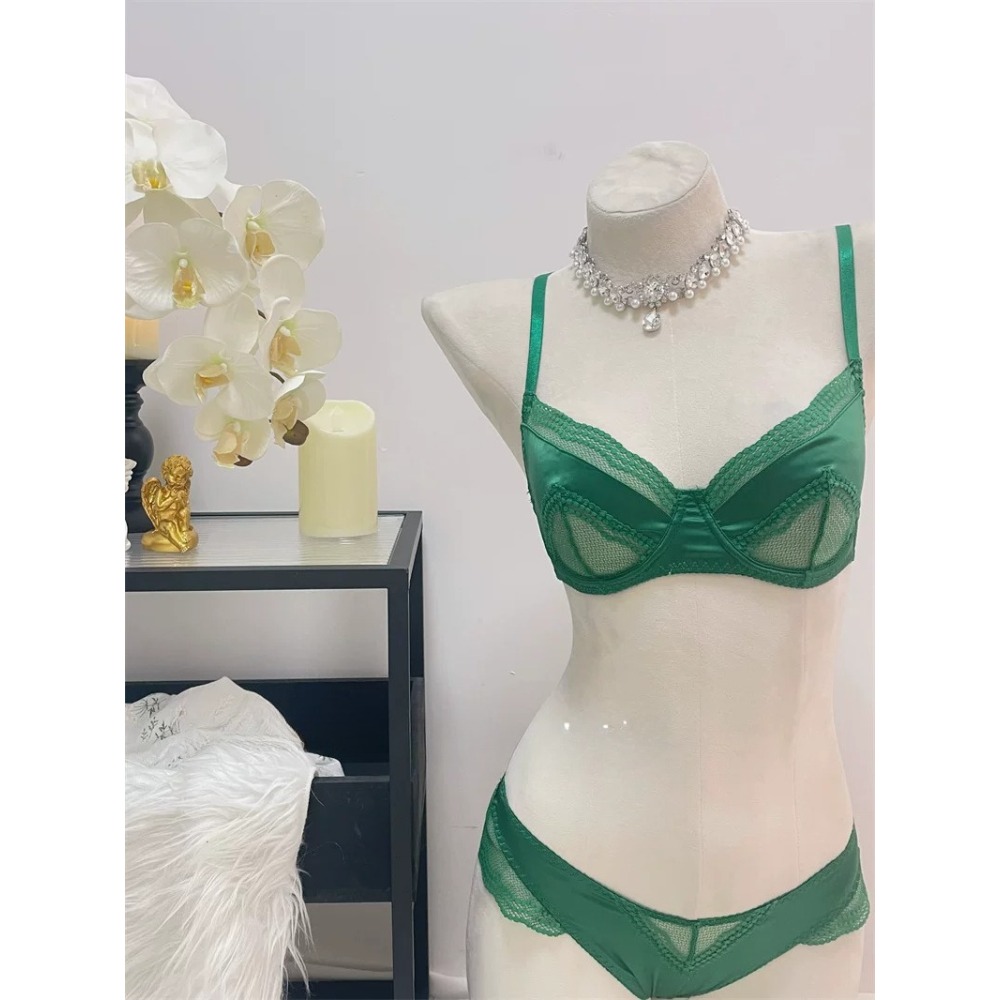 Damski biustonosz z koronki i  – Minimizer Bra Women recenzja i cena