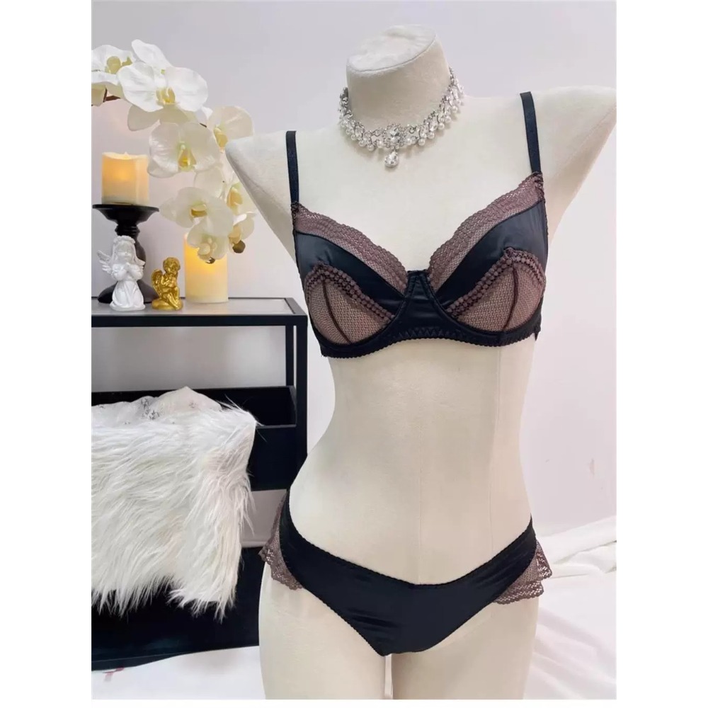 Damski biustonosz z koronki i  – Minimizer Bra Women recenzja i cena